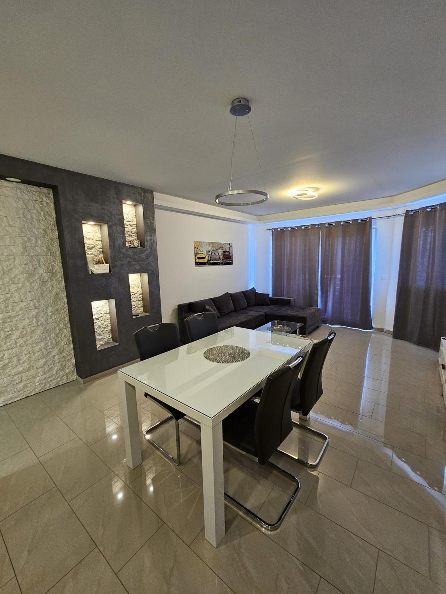 Apartman Marko2 ชิเบนิก ภายนอก รูปภาพ